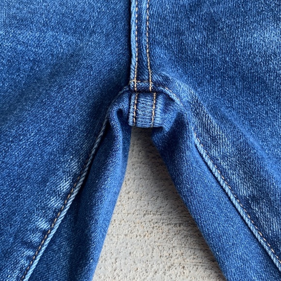 Risen frayed hem jeans - Picture 8 of 8